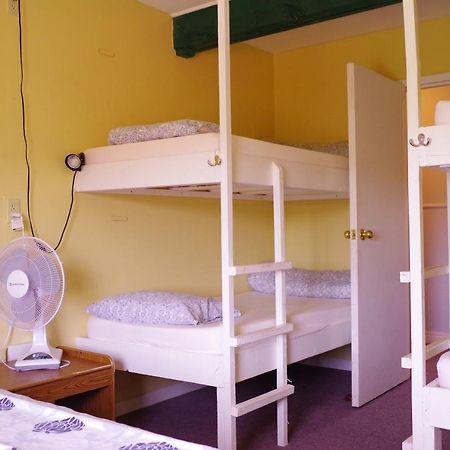 Brackley Beach Hostel Buitenkant foto