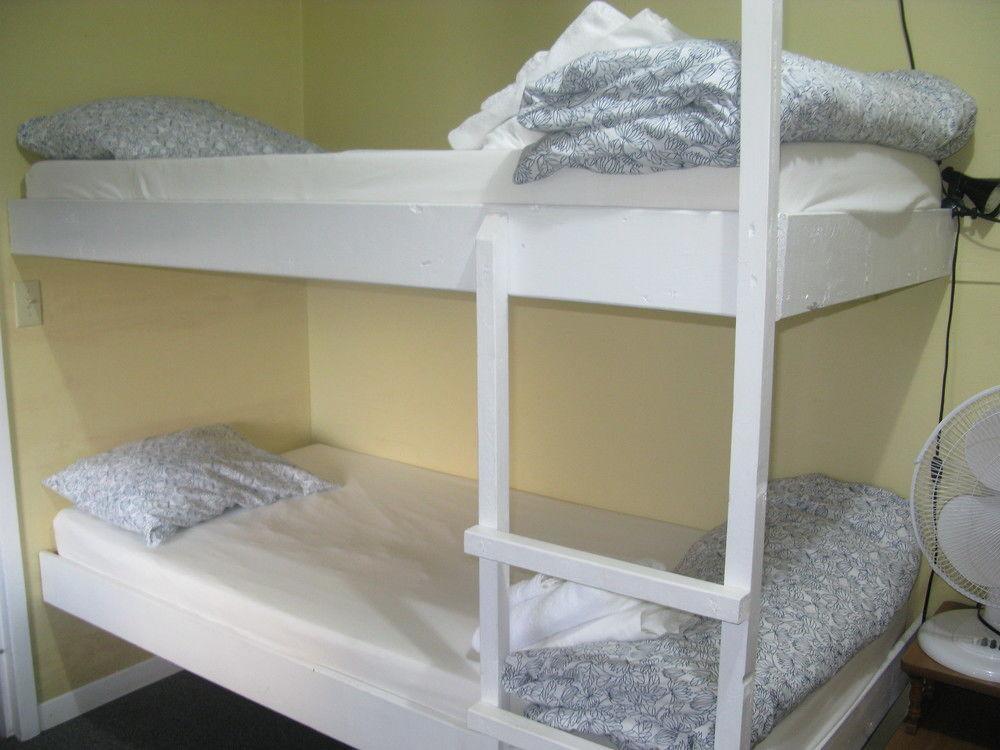 Brackley Beach Hostel Buitenkant foto