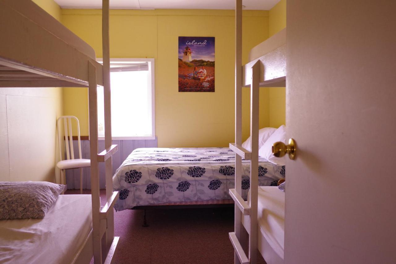 Brackley Beach Hostel Buitenkant foto
