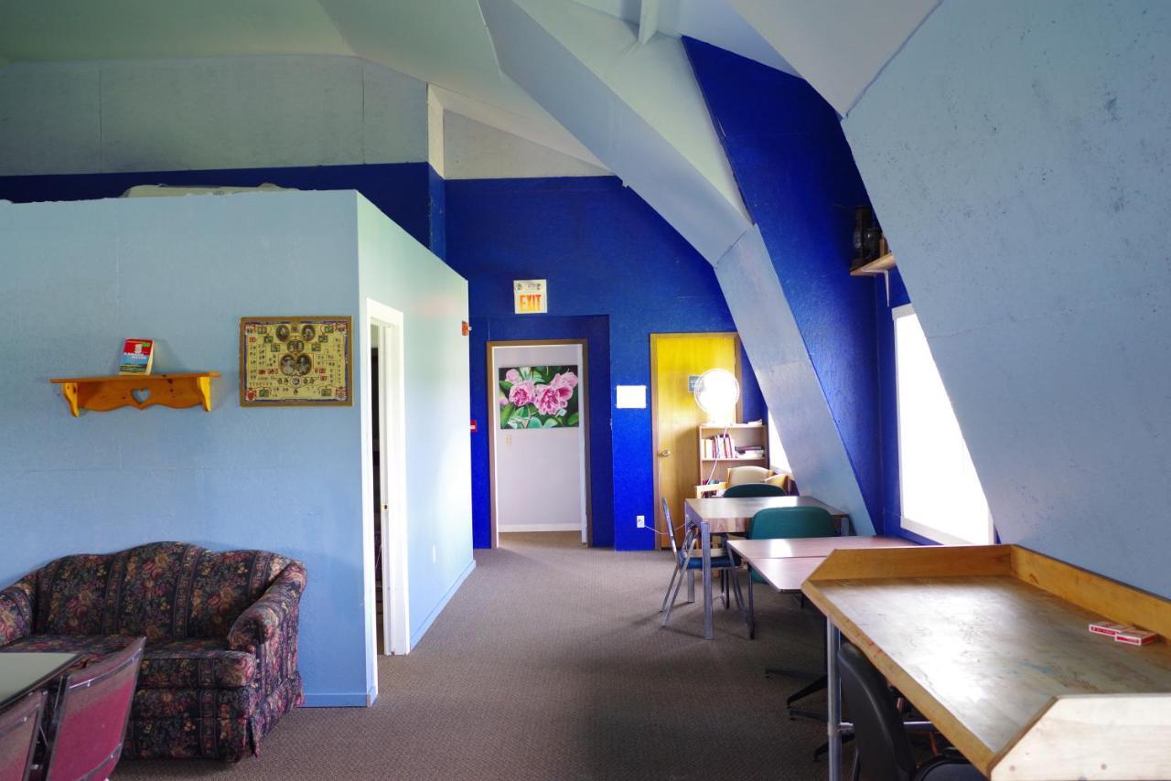 Brackley Beach Hostel Buitenkant foto